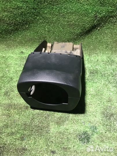 Кожух рулевой колонки Volkswagen Passat B6 BMP