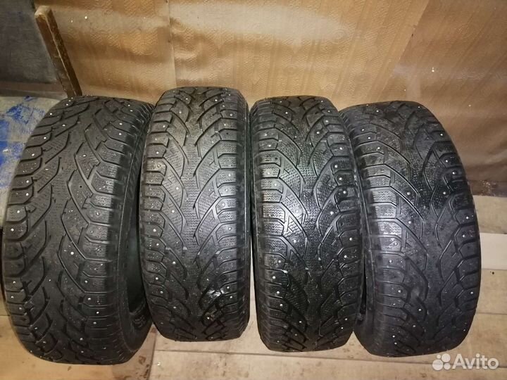 Matador MP 50 Sibir Ice 215/65 R16 91T