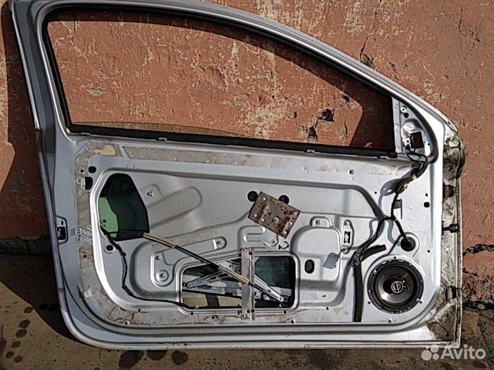 Дверь передняя левая Opel Astra H купе