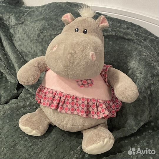 Игрушка бегемотик ищет дом