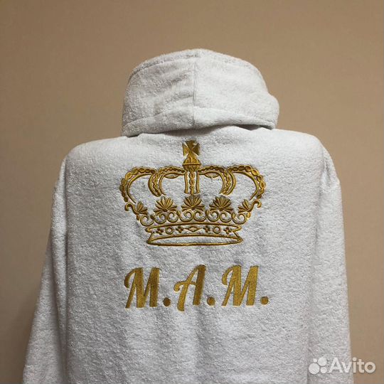 Плюшевый халат с именной вышивкой на заказ