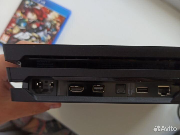 Sony playstation 4 PS4 pro 1tb с играми