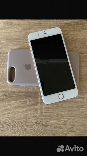 iPhone 8 Plus, 64 ГБ