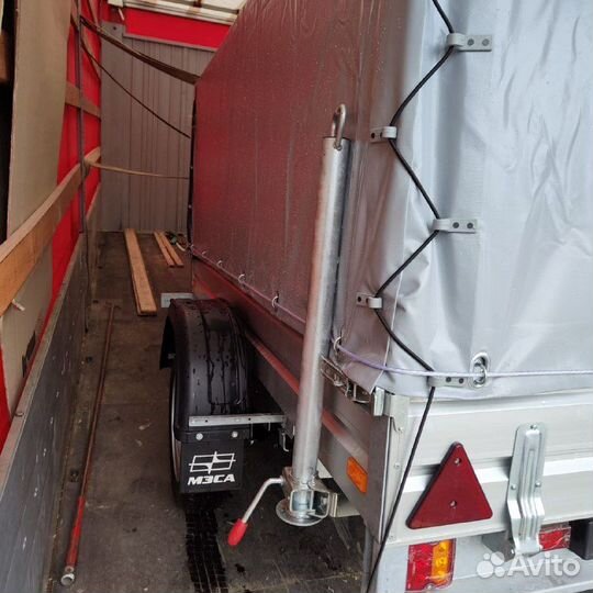 Прицеп с алюминиевыми бортами