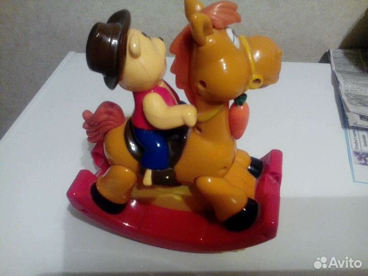 Музыкальная игрушка