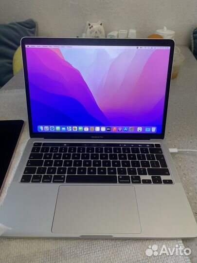 Macbook Pro 13 2020 i5 16gb 1tb