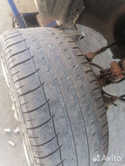 Triangle AdvanteX SUV TR259 215/45 R17