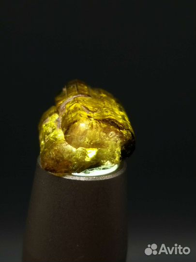 Турмалин в боксе, зеленый. Малхан