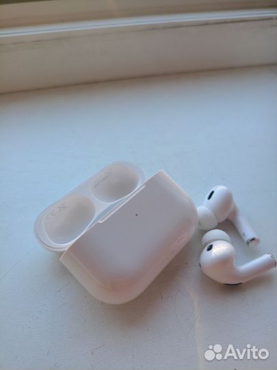 Наушники Airpods pro 2 с шумоподавлением