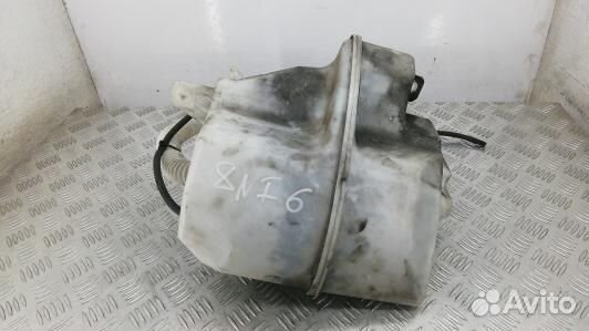Бачок омывателя land rover freelander 2 (8NI06NL01
