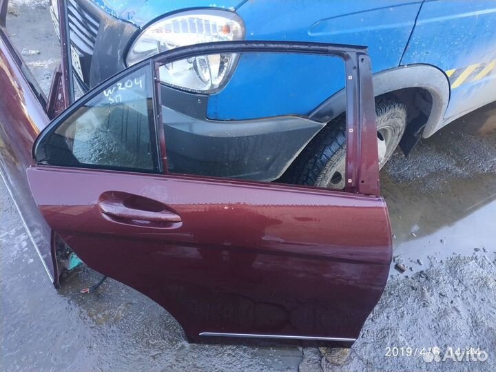 Дверь задняя правая Mercedes Benz W204 2007-2015