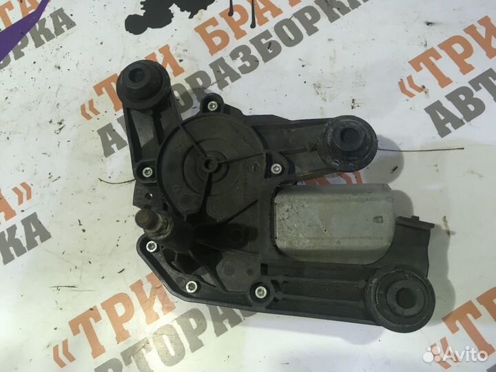 Пежо 3008 Моторчик заднего дворника