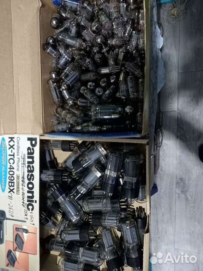 Радиолампы разные СССР.80 наименовании