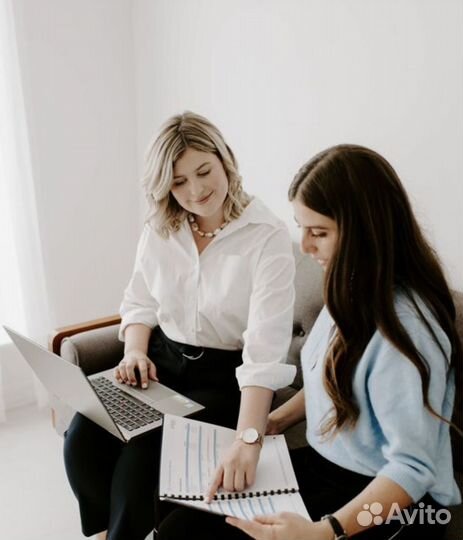 Ищем Хостес в новый салон красоты