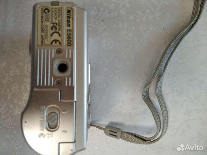 Цифровая фотокамера Nikon Coolpix 5600