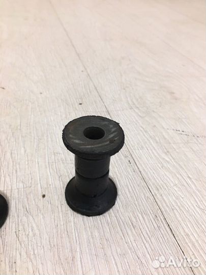 Сайлентблок рулевой рейки Mercedes Benz S350 W220
