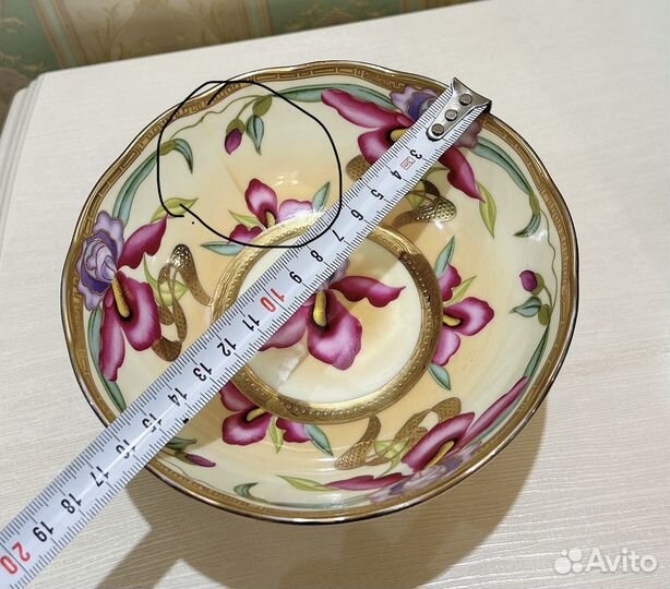 Конфетница на ножке lefard