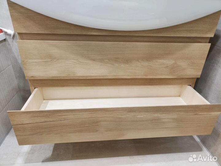 Тумба для ванной из массива