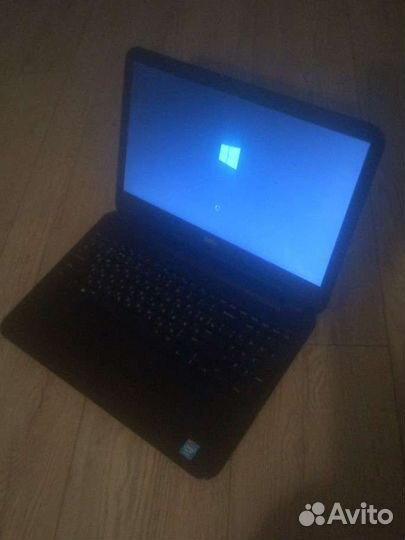 Ноутбук dell 3537