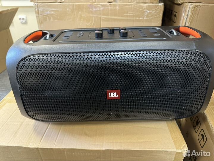 Колонка JBL partybox on the go