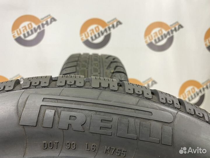 Pirelli Winter Sottozero 210 Serie II 215/60 R17 100T