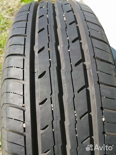 Yokohama Bluearth ES32 185/65 R16 88H