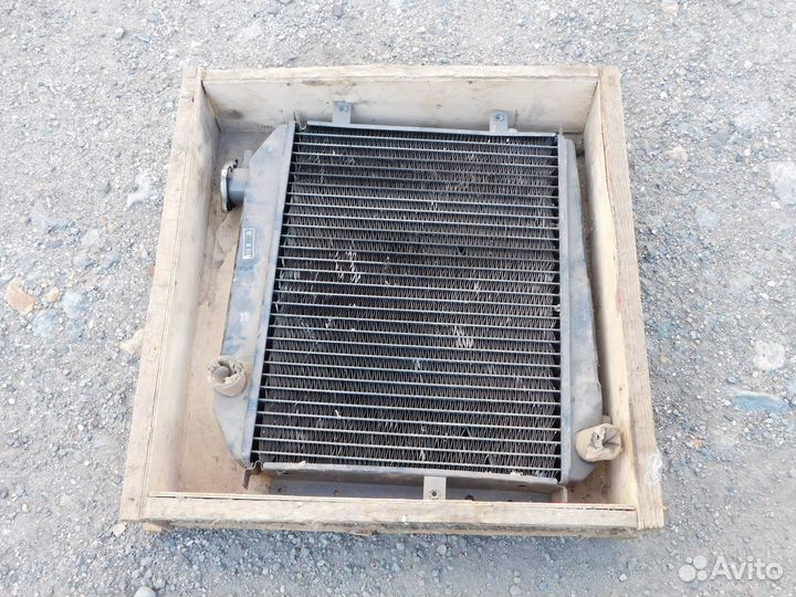 Новый радиатор Москвич, иж 412, 2140 СССР