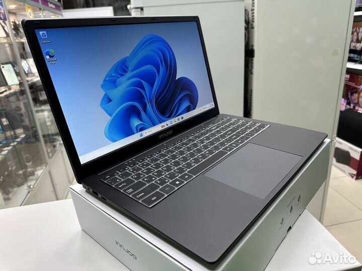 Ноутбук innjoo 2/8GB/256SSD новый