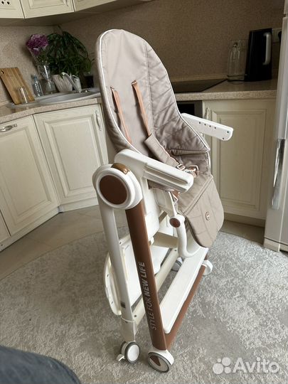 Стул для кормления happy baby