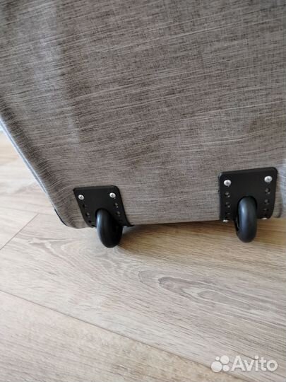 Сумка дорожная на колесах