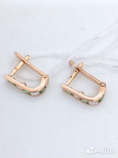 Серьги с синтетическим камнем Золото