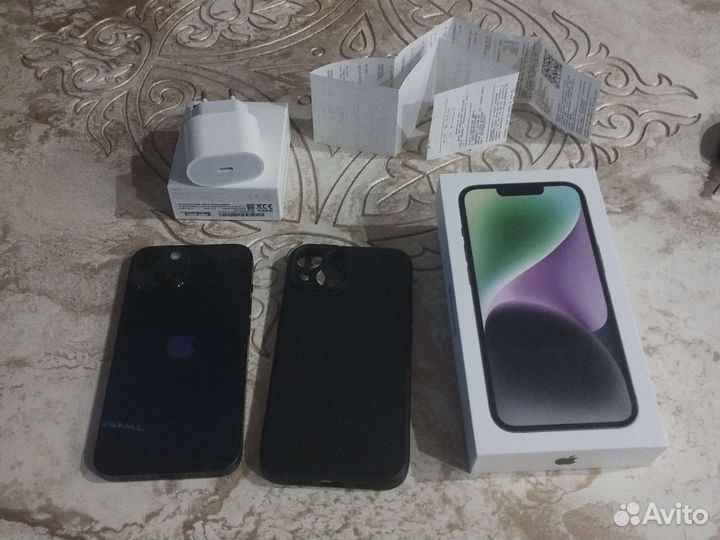 Телефон iPhone 14