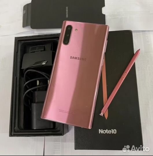 Samsung Galaxy Note 10, 8/256 ГБ