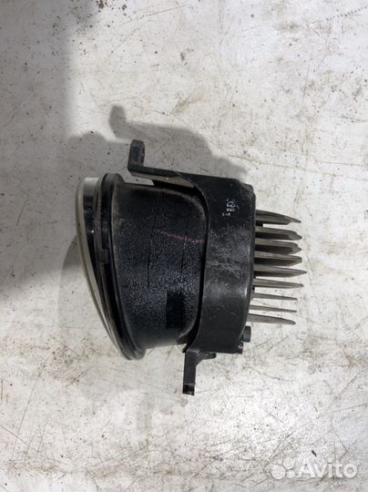 Туманка передняя lexus lx 570