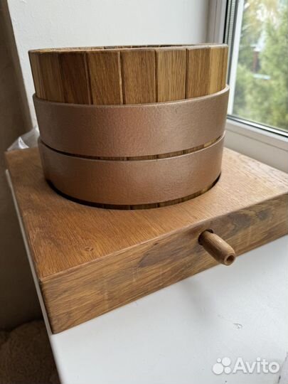 Деревянный бочонок для отжима масла