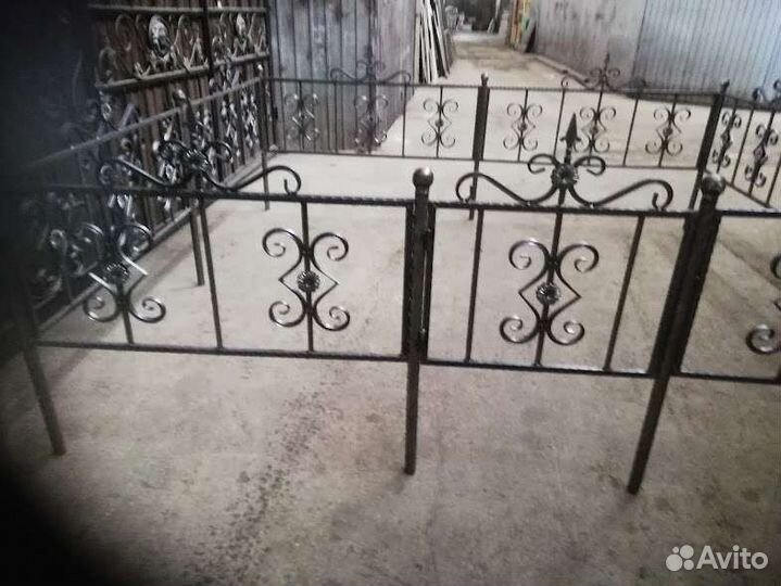 Ритуальные ограды