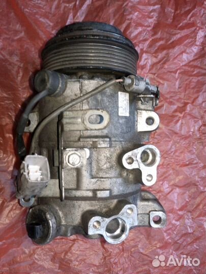 Компрессор кондиционера Lexus 88320-48110