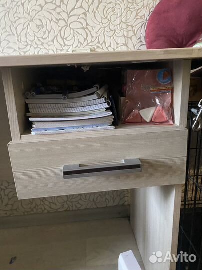 Рабочий стол для школьника бу