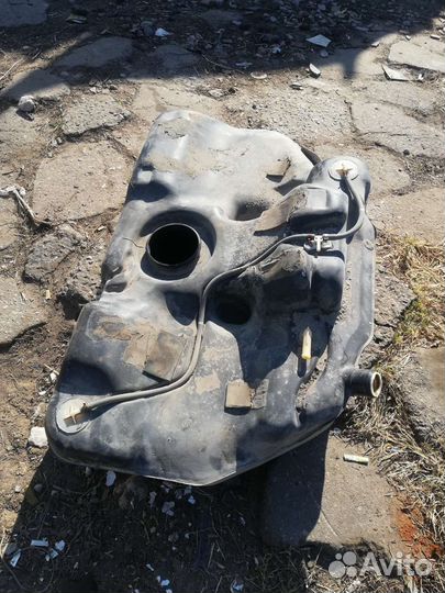 Бензобак Ниссан Премьера Комфорт Р11