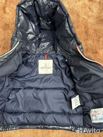 Пуховик Moncler оригинал