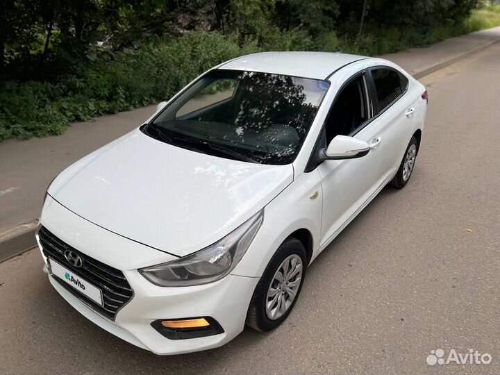 Hyundai Solaris 1.6 AT, 2018, 250 000 км