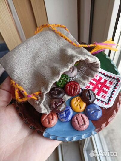 Руны славянские из глины