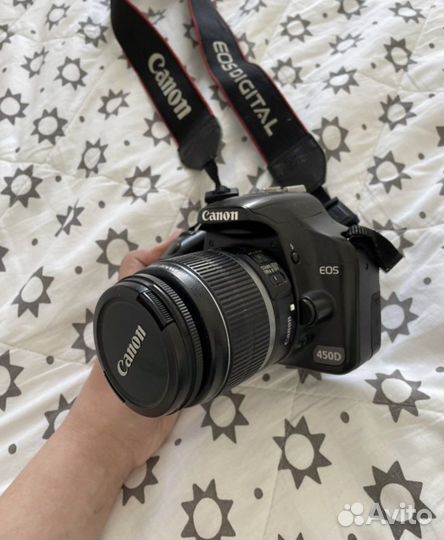 Зеркальный фотоаппарат canon