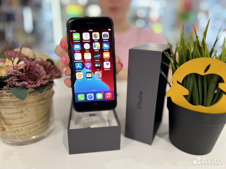 Apple iPhone 8 64gb Black б/у, рассрочка