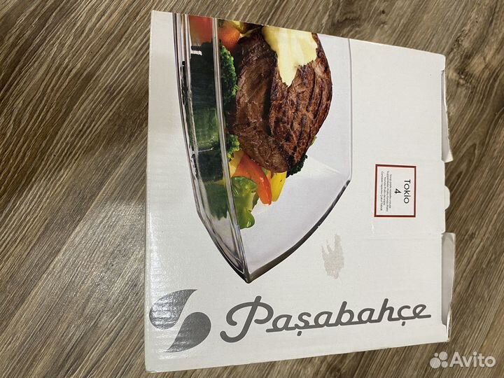 Нвбор салатников