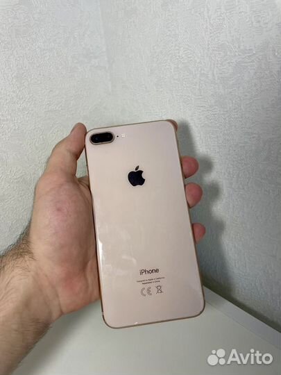 iPhone 8 Plus, 64 ГБ