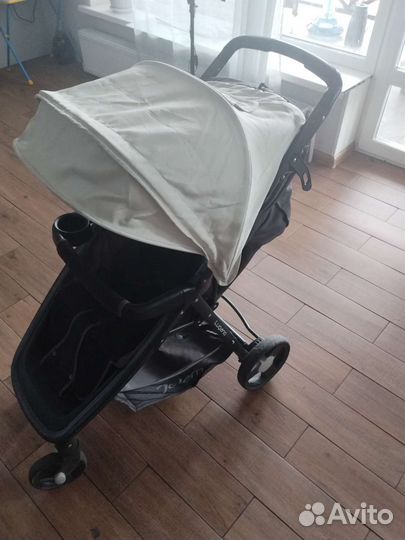 Коляска детская Lugano