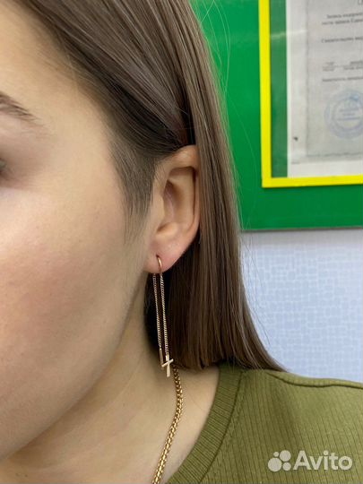 Золотые серьги продевки крест
