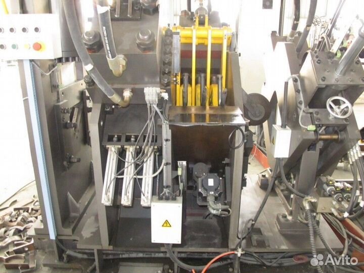 Автоматическая линия для пробивки отверстий