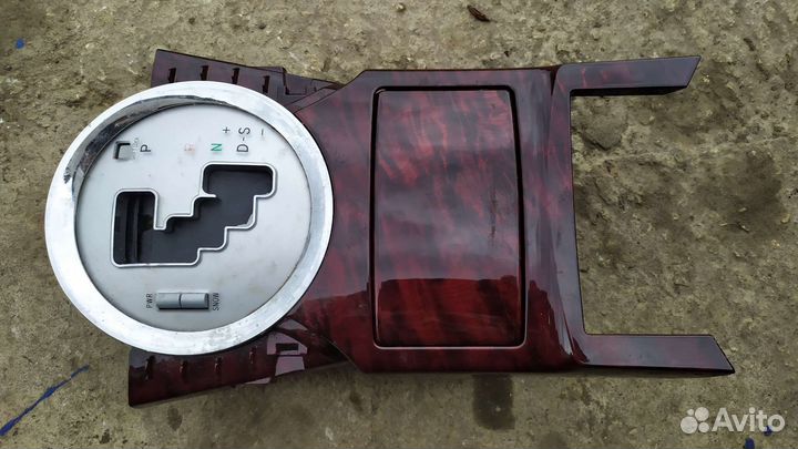 Накладка селектора АКПП Toyota Mark X X120 4grfse